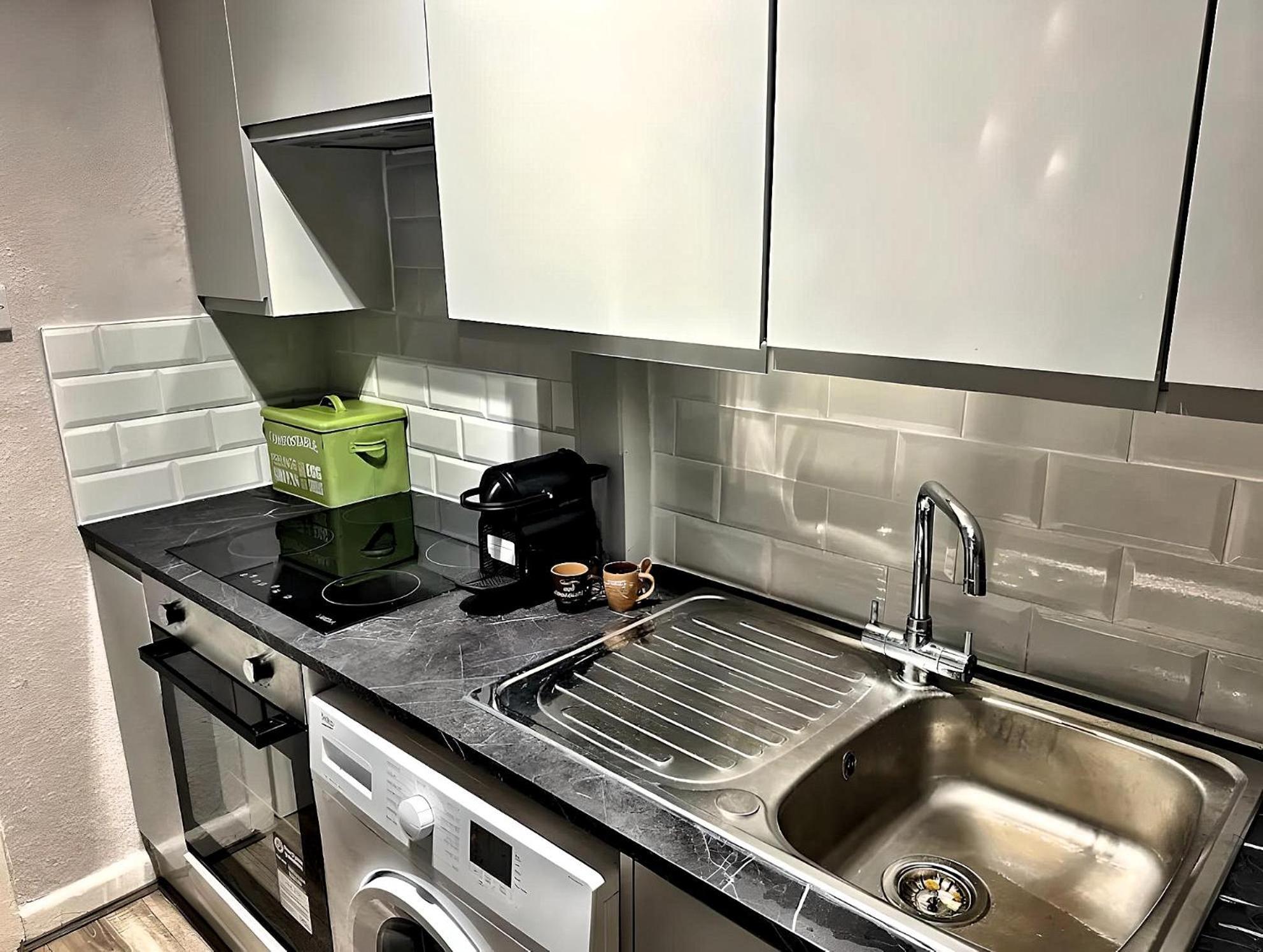 Brixton Hill Retreat Modern And Cosy Διαμέρισμα Λονδίνο Εξωτερικό φωτογραφία