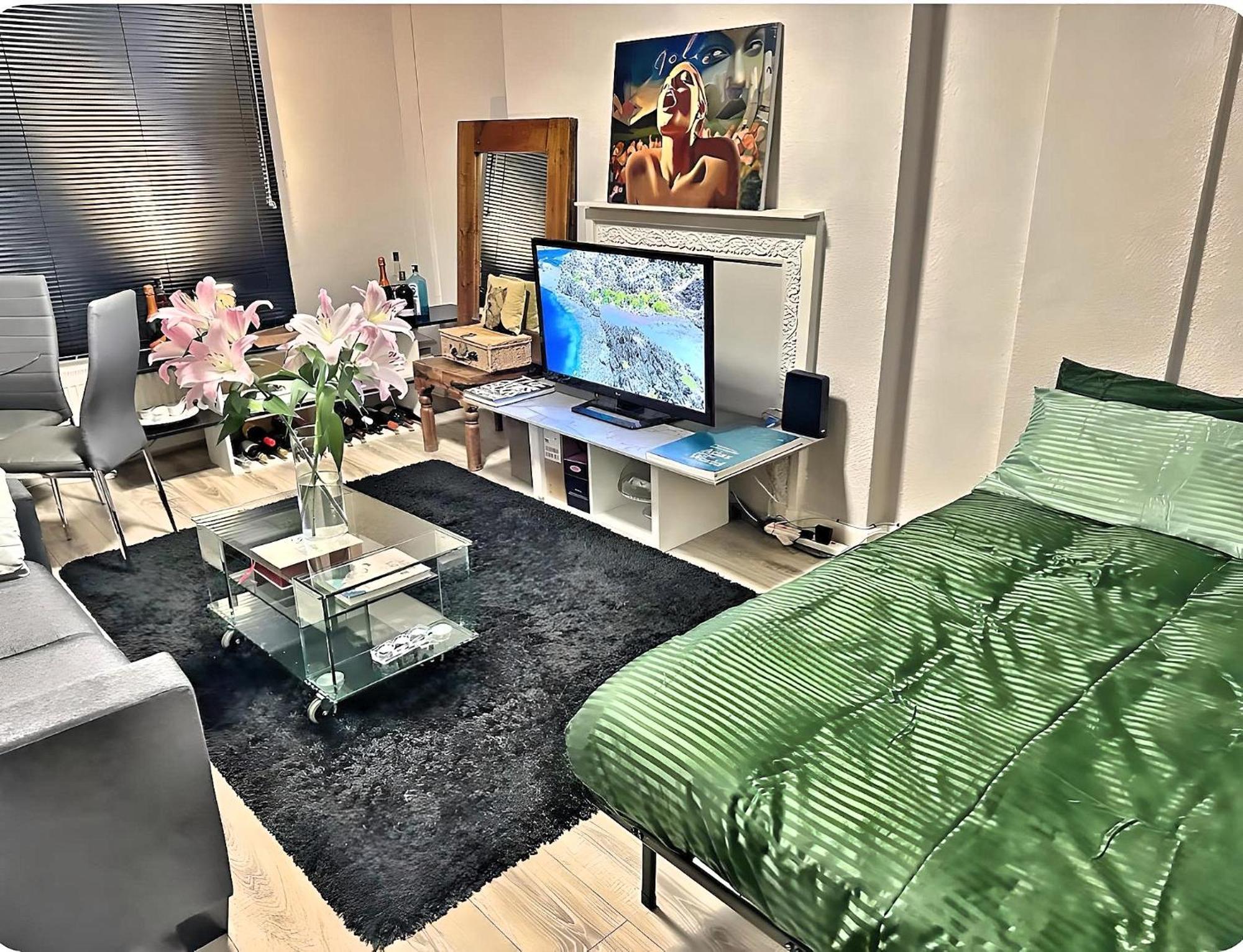 Brixton Hill Retreat Modern And Cosy Διαμέρισμα Λονδίνο Εξωτερικό φωτογραφία